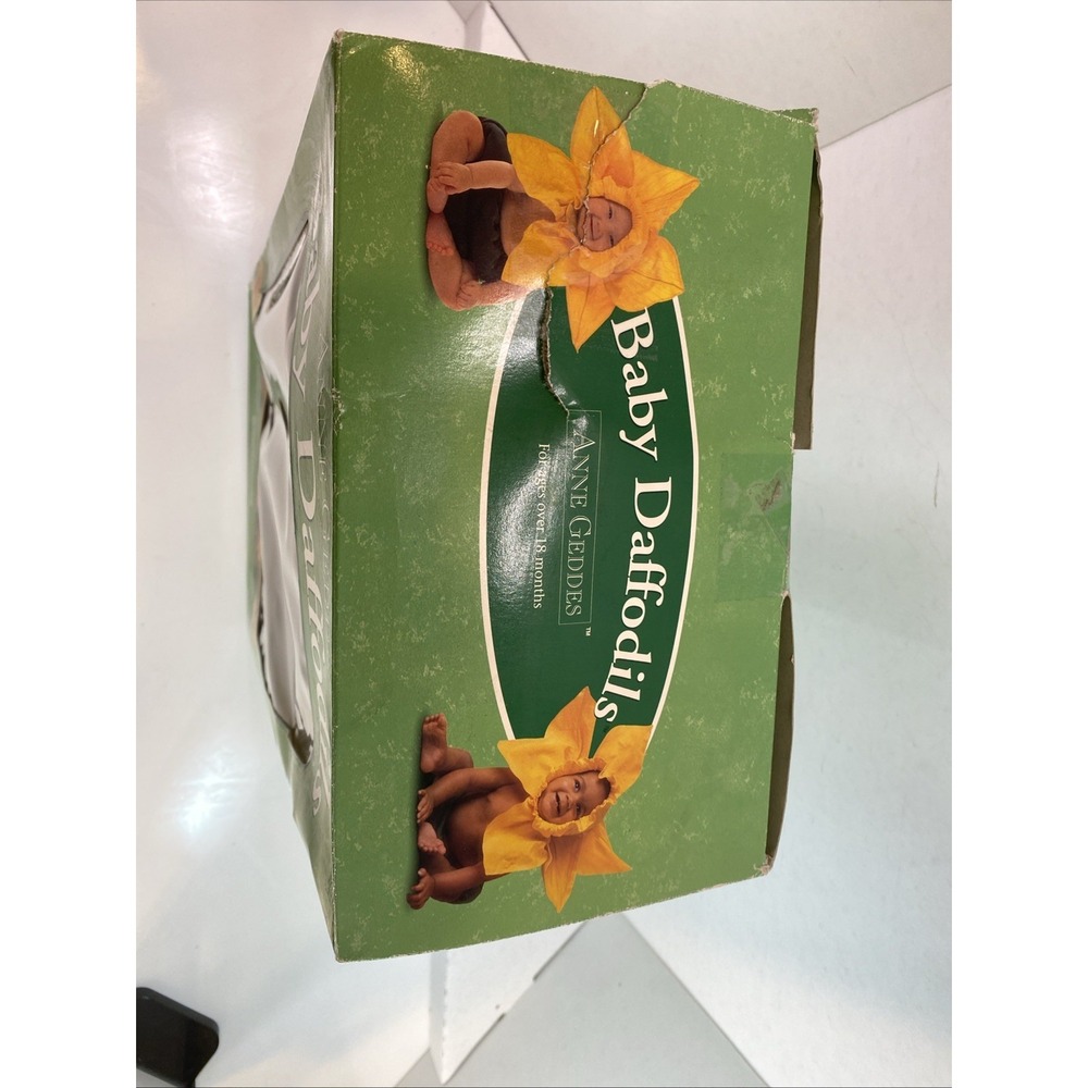 Anne Geddes Baby Daffodils Plastic 14" Baby‎ Doll 1999 ~ 18+ Months Rare Vintage - Picture 7 of 11